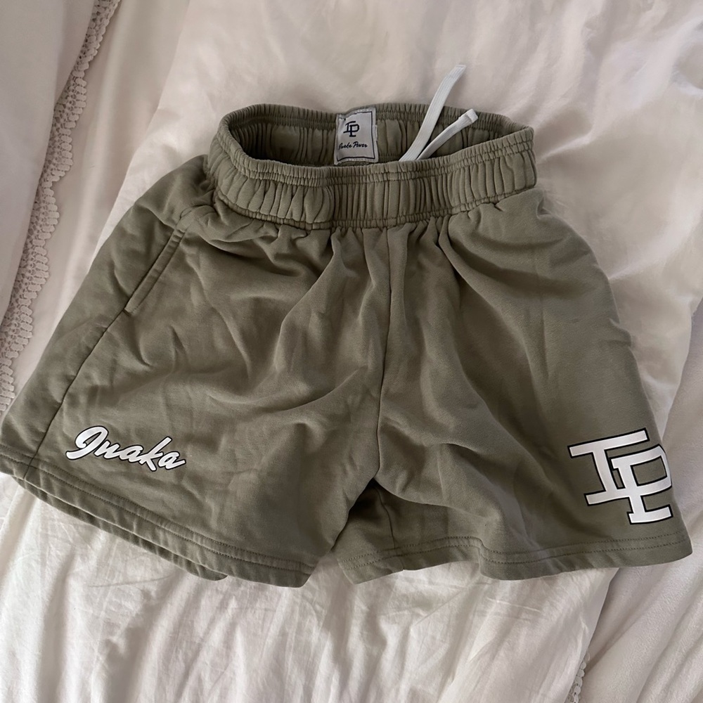 Inaka shorts
